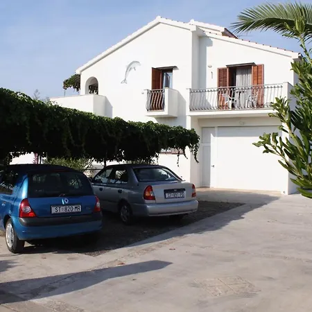 Triple Gornje Selo 5170e Guest house