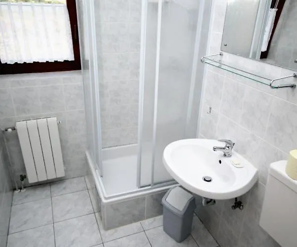 Triple Gornje Selo 5170e 2*